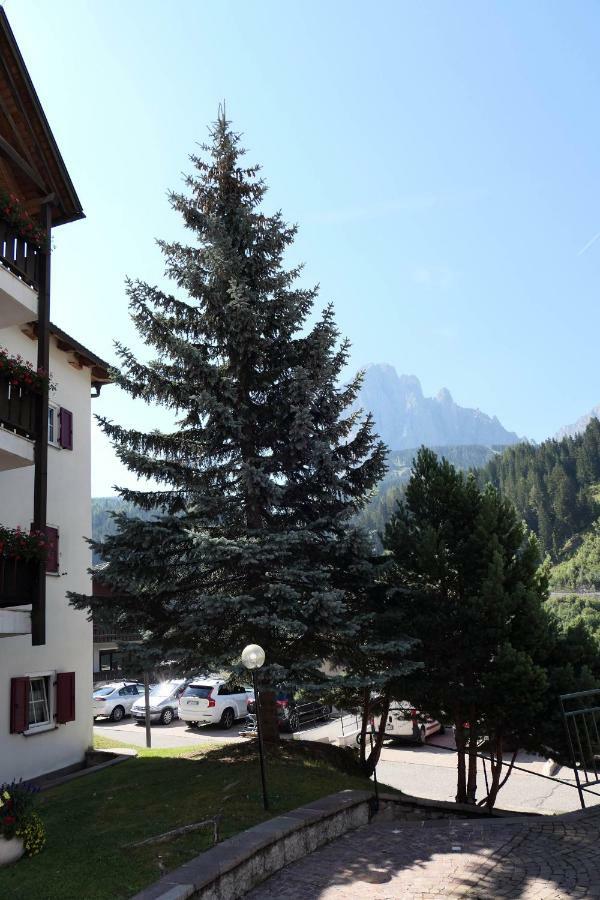 Apartments Casa Metz Santa Cristina Val Gardena Extérieur photo