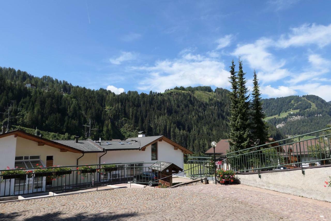 Apartments Casa Metz Santa Cristina Val Gardena Extérieur photo